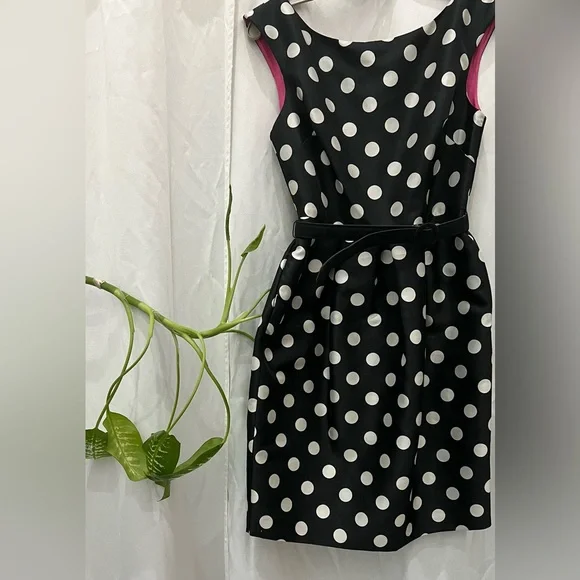 green emerald velvet dress Betsey Johnson
